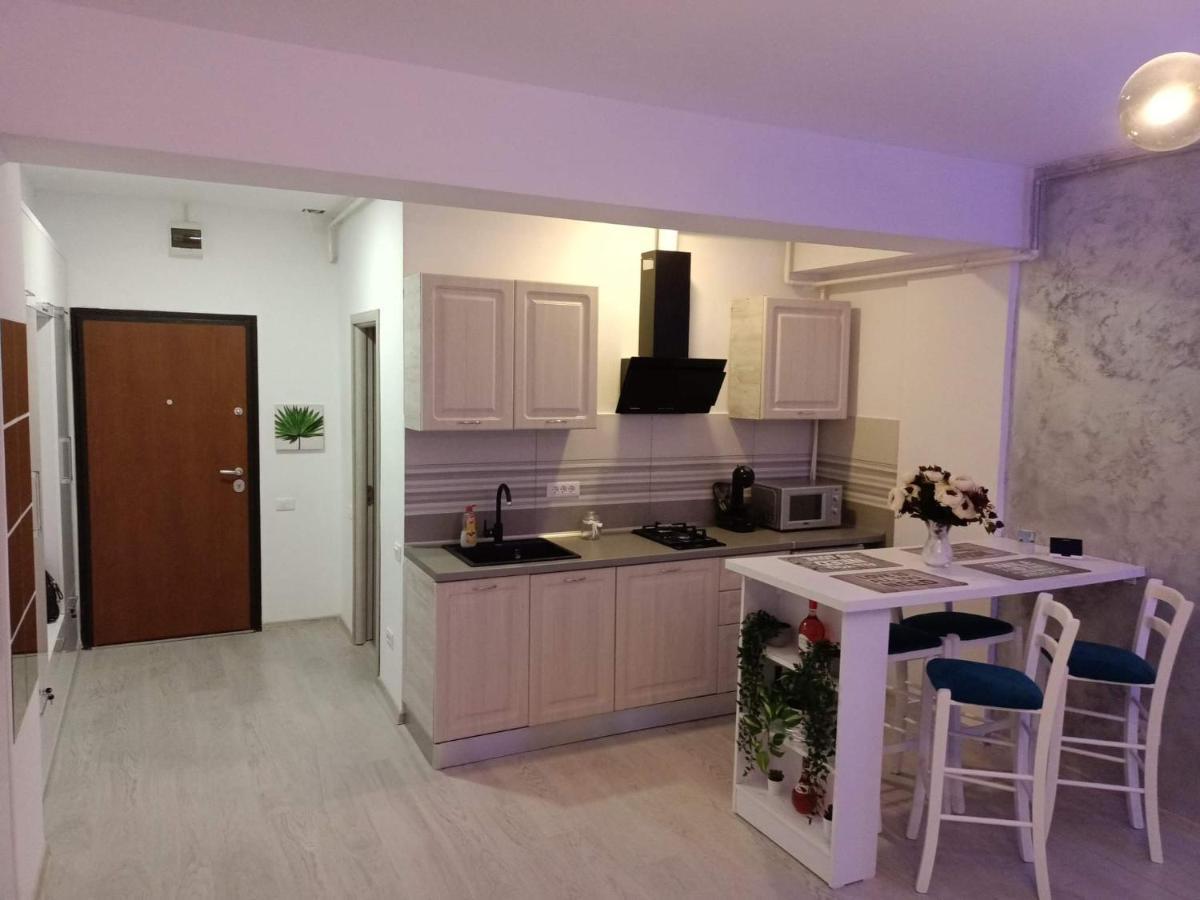 Delux Studio Mamaia Nord Năvodari Extérieur photo
